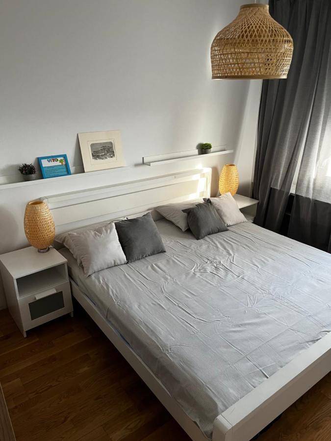 Apartman Vanesa Lägenhet Split Exteriör bild