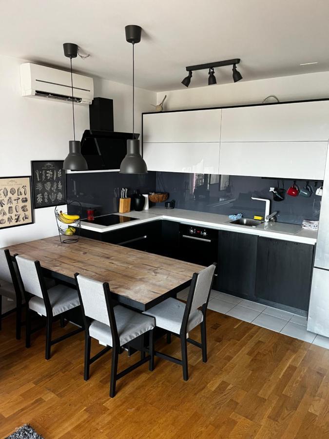 Apartman Vanesa Lägenhet Split Exteriör bild
