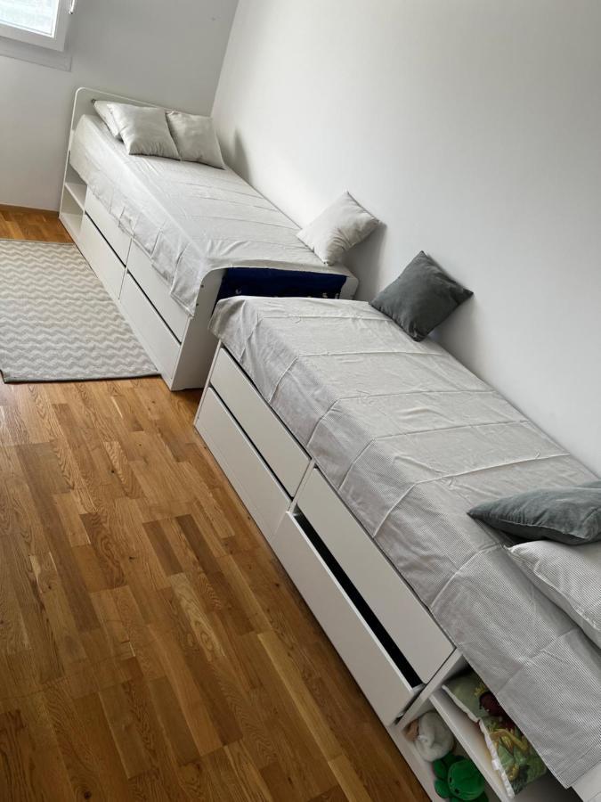 Apartman Vanesa Lägenhet Split Exteriör bild