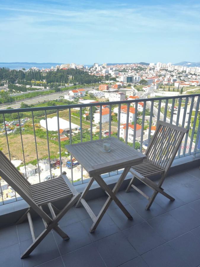 Apartman Vanesa Lägenhet Split Exteriör bild