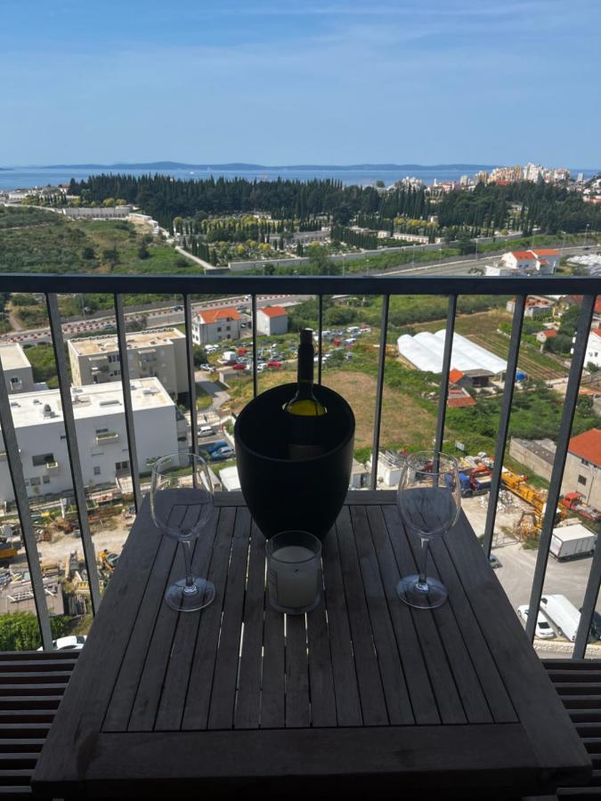 Apartman Vanesa Lägenhet Split Exteriör bild
